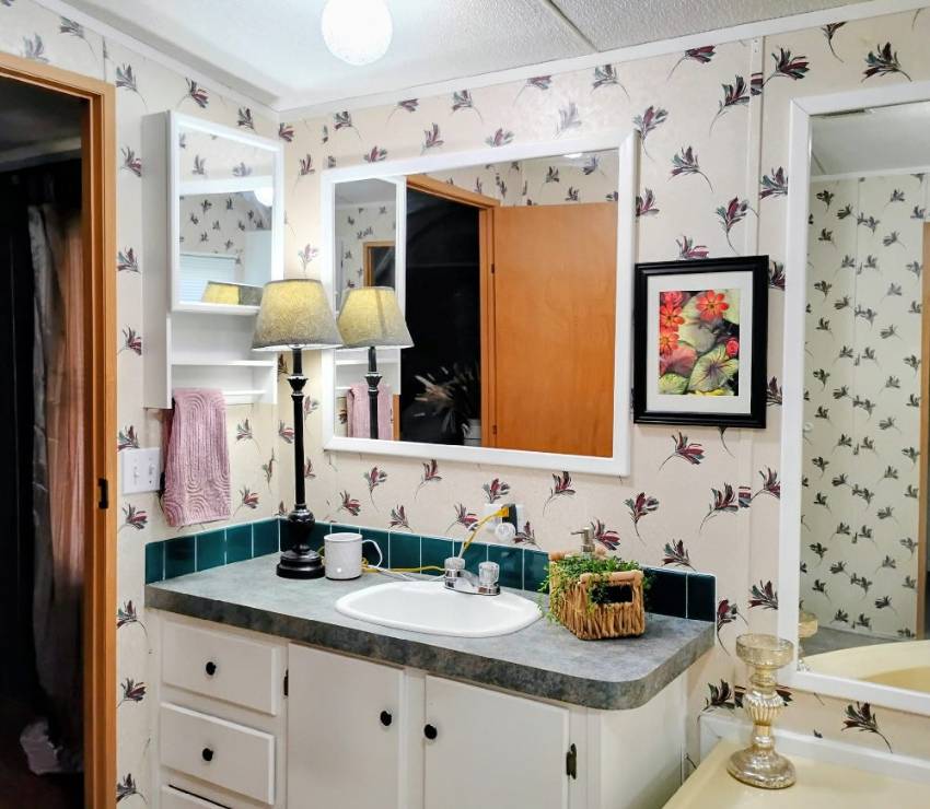 80 Los Palms a Auburndale, FL Mobile or Manufactured Home for Sale